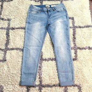 Size 9 Indigo Rein Crop Jeans